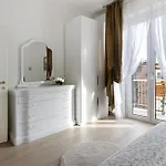 아파트 Casa Di Tatiana *