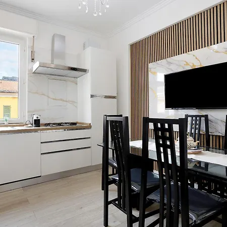 Apartment Casa Di Tatiana La Spezia