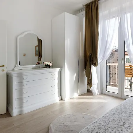 Casa Di Tatiana Специя