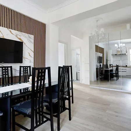 Casa Di Tatiana Апартаменты Специя